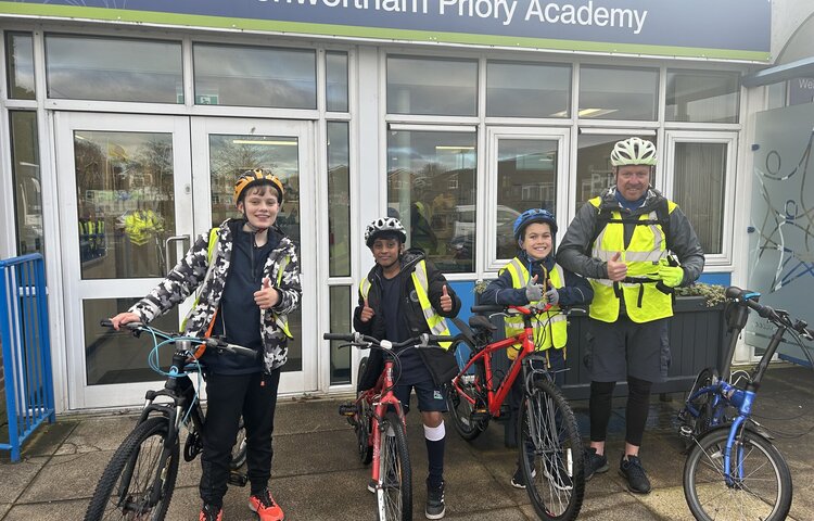 Image of Year 7 are ready for the roads with Level 3 Bikeability