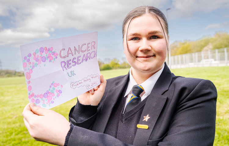 Image of Year 10 Olivia is running for nana in aid of cancer charity